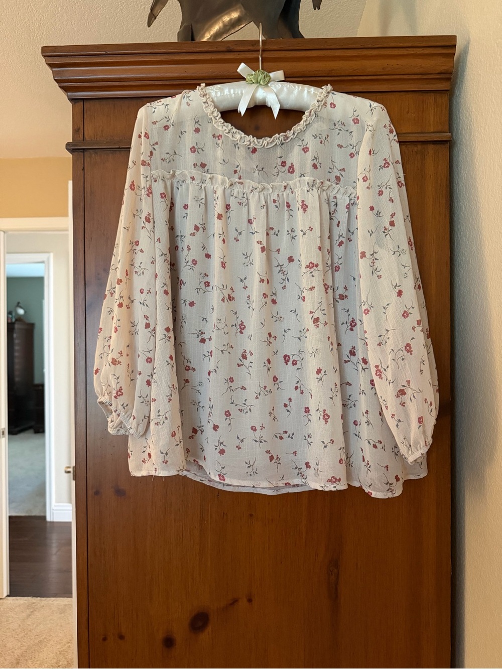 Blue Rain Cream Floral Ruffled Peasant Blouse